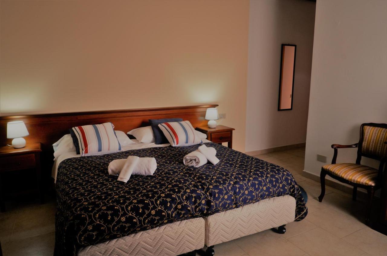 Hotel Borgo Antico Φαμπριάνο Εξωτερικό φωτογραφία