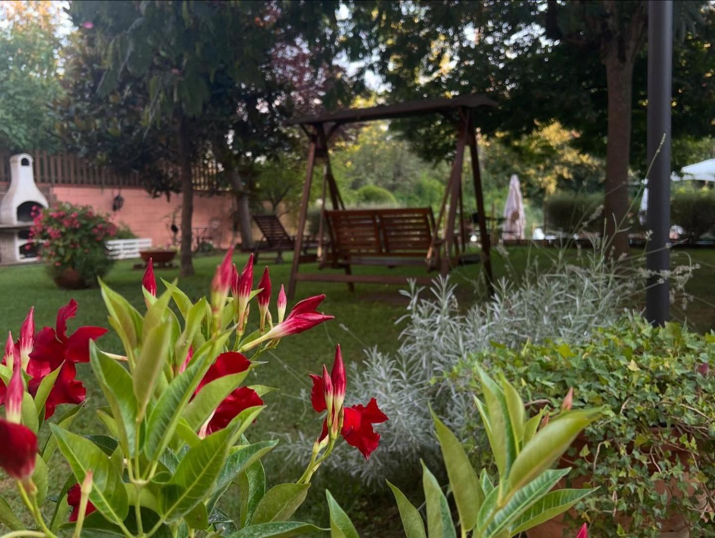 Hotel Borgo Antico Φαμπριάνο Εξωτερικό φωτογραφία