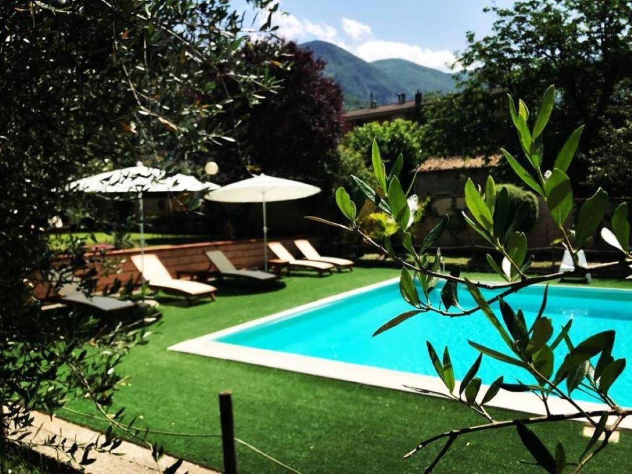 Hotel Borgo Antico Φαμπριάνο Εξωτερικό φωτογραφία