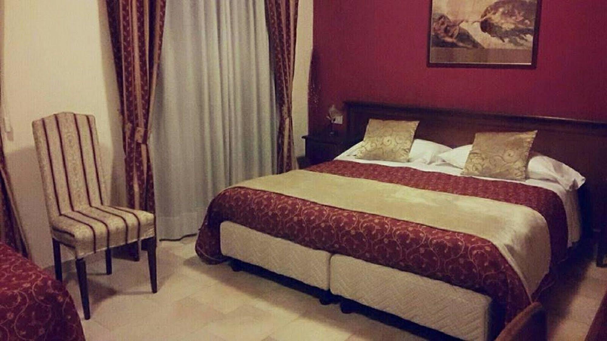Hotel Borgo Antico Φαμπριάνο Εξωτερικό φωτογραφία