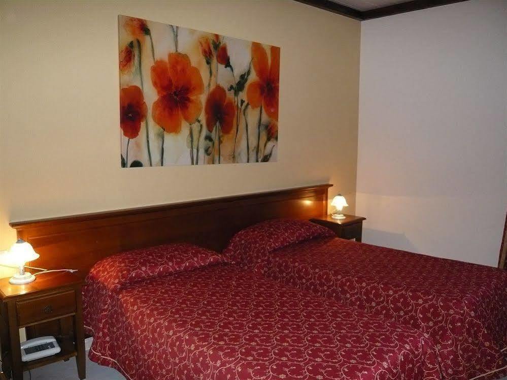 Hotel Borgo Antico Φαμπριάνο Εξωτερικό φωτογραφία